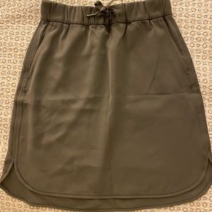 Lululemon on the fly skirt